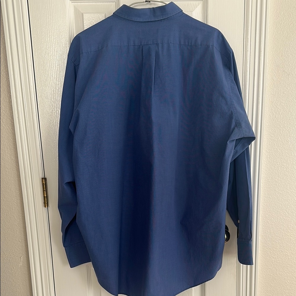 Chaps Blue Button-Down Shirt - Picture 3 of 4